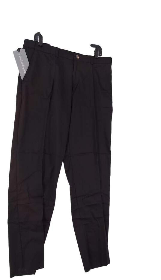 NWT Mens Black Flat Front Slash Pockets Straight Leg Dress Pants image number 1