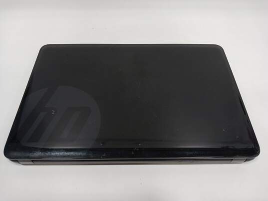 HP 2000 AMD E1 Vision Laptop image number 1
