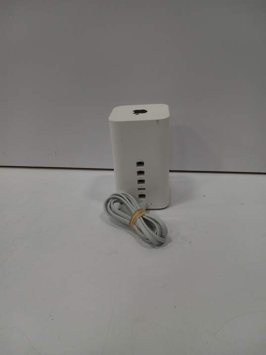 Apple A1470 AirPort Time Capsule Wireless Router image number 2