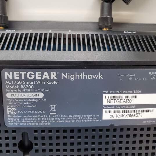 Netgear Nighthawk AC1750 Smart WiFi Router Model R6700 image number 5