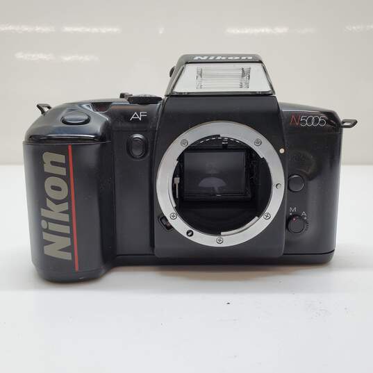 Nikon N5005 SLR Film Camera Body Only For Parts/Repair image number 1