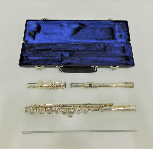 Gemeinhardt 22SP and Emerson EF1 Student Flutes w/ Accessories (Set of 2) image number 4
