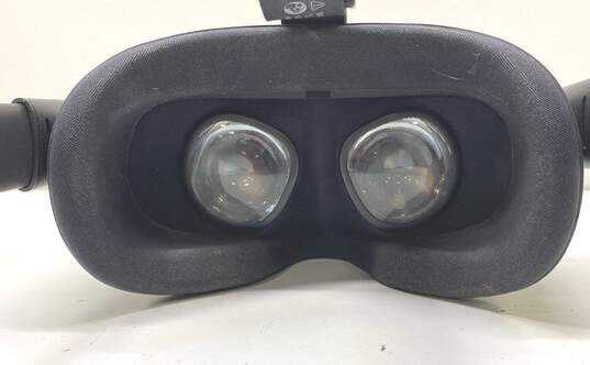 Meta Oculus Quest MH-B VR Headset image number 6