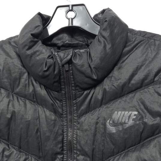 Nike Unisex Black Puffer Vest Size L image number 2