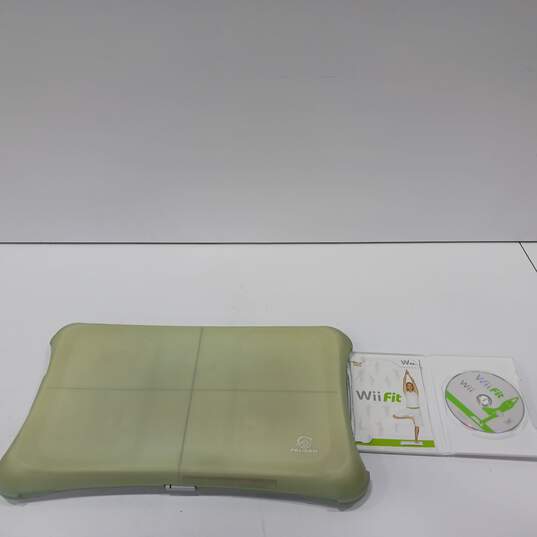 Wii Balance Board W/Wii Fit Video Game image number 2