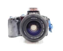 Minolta Alpha a-5700i Maxxum 5000i 35mm Film Camera W/ Zoom AF Lens + Case alternative image
