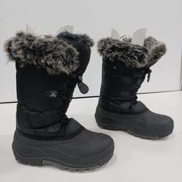 Women's Black Winter Boots Size 9 alternative image