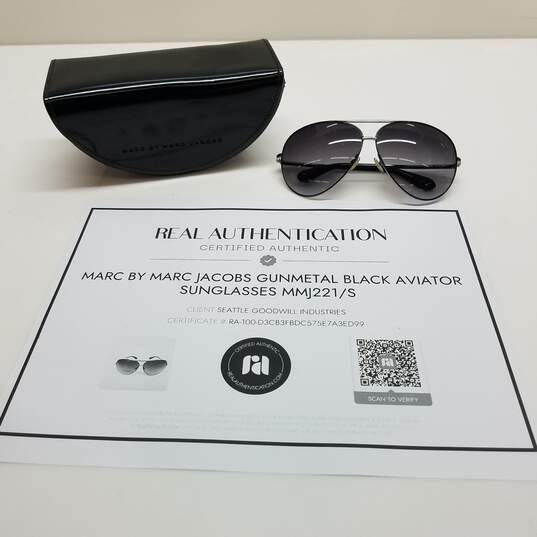 AUTHENTICATED Marc by Marc Jacobs Gunmetal Black Aviator Sunglasses image number 1