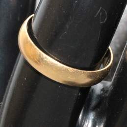10K Yellow Gold Smooth Ring Band Size 7.75 - 1.94g