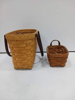 2 Vintage Longaberger Baskets alternative image