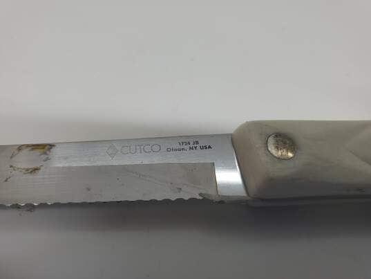 CUTCO 1724 JB Bread Knife Cutlery W/White Swirl Handle image number 4
