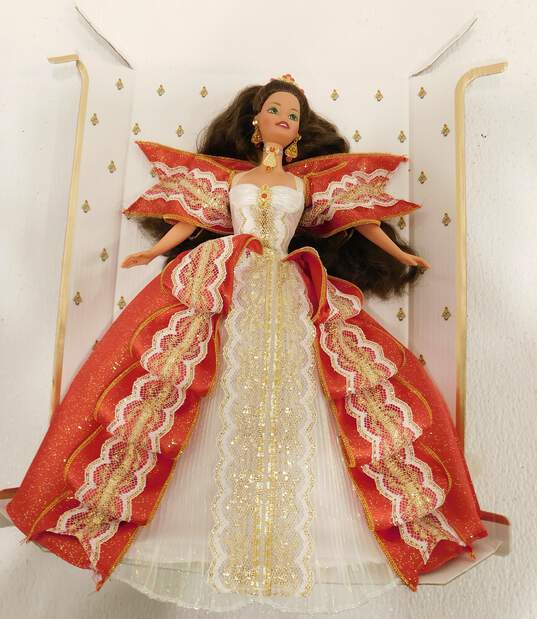 Vintage Mattel Rapunzel & Holiday Barbie Dolls image number 7