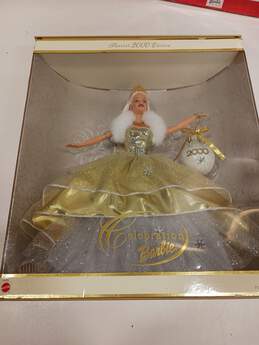 Bundle of 2 Vintage 2000 Collectors Edition Holiday Barbie Dolls NIB alternative image