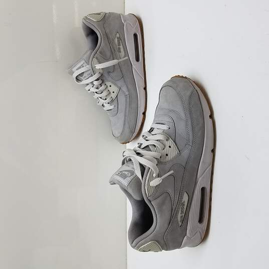 Calificación Dental pesadilla Buy the Men's Nike Air Max 90 Winter Prm Grey - Size 10 | GoodwillFinds