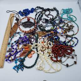 1.6lb Silver Tone / Gold Tone Wearable Stones and Gemstones Beaded Necklaces Lot alternative image