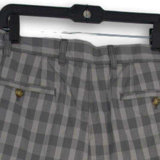 NWT Tommy Hilfiger Mens Gray Plaid Classic Fit Chino Shorts Size 38W image number 4