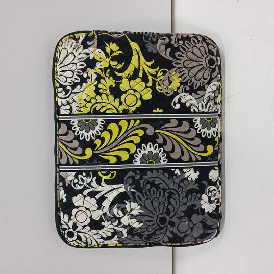 Women's Vera Bradley Quilted Flower Pattern Laptop Case image number 2