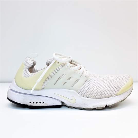 Nike Air Presto Men Shoes White Size 9 image number 1