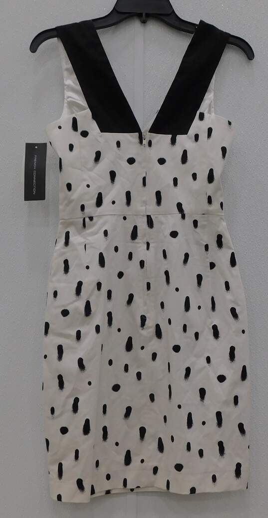 French Connection Sleeveless White and Black Dotted Dress Size 0 image number 3