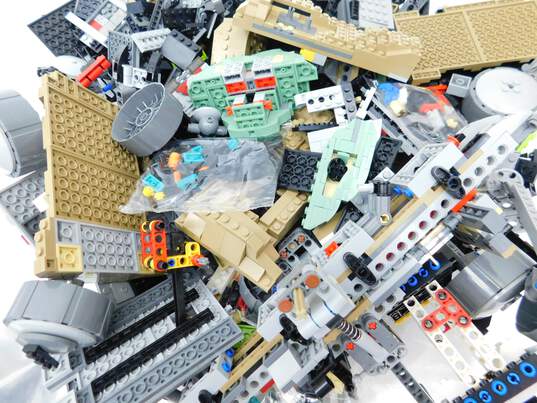5.8 LBS LEGO Star Wars Bulk Box image number 4