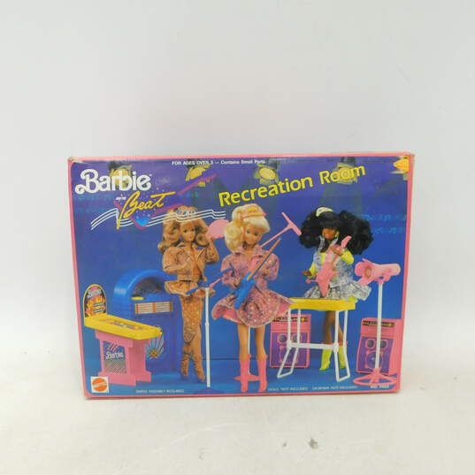 VTG 1990 Mattel Barbie and The Beat Recreation Room Doll Playset image number 5
