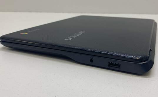 Samsung Chromebook 3 XE500C13-K04US 11.6" Intel Celeron image number 6