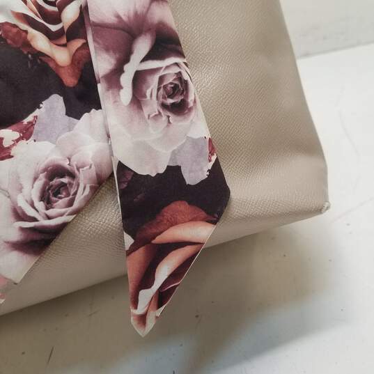 Betsey Johnson Floral Scarf Shoulder Bag Bone image number 8