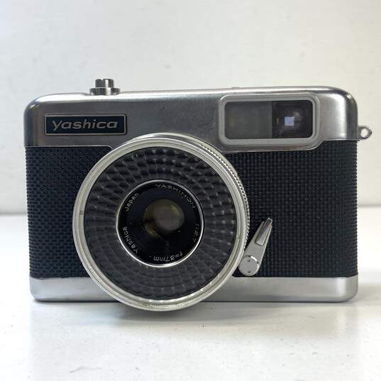 Vintage Yashica EZ-Matic 35mm Viewfinder Camera-FOR PARTS OR REPAIR image number 1