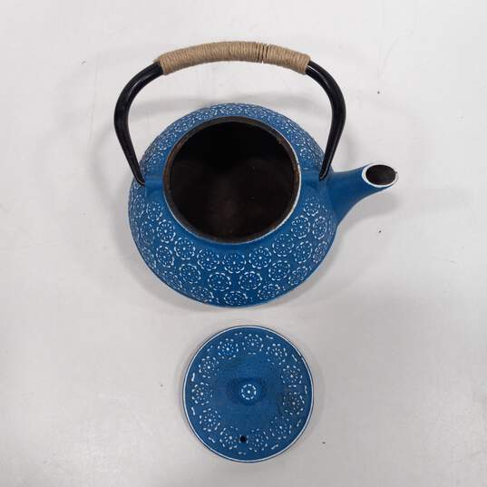 Blue Floral Cast Iron Teapot image number 6