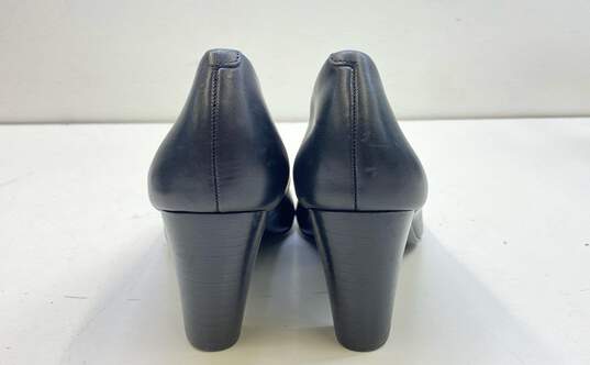Lauren Ralph Lauren Leather Pump Heels Black 7.5 image number 4