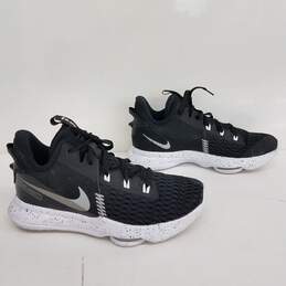 Nike Shoes Nike Lebron Witness 5 Size 10 alternative image