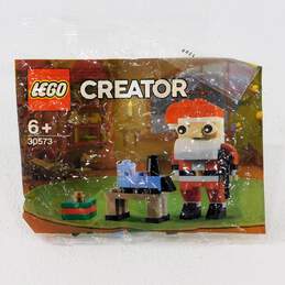 Lot Of 3 Lego Poly Bags Holiday Train Santa Claus  Sealed alternative image