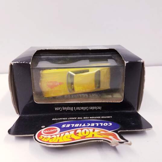 Mattel Hot Wheel Collectibles Lowrider Magazine '70 Chevy Monte Carlo Lowrider-Gold image number 5