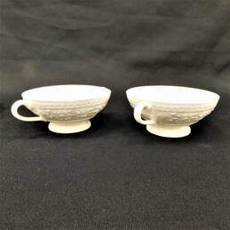 Vintage Wedgwood Wellesley Set Of 4 Double Handle Cream Soup Bowls alternative image
