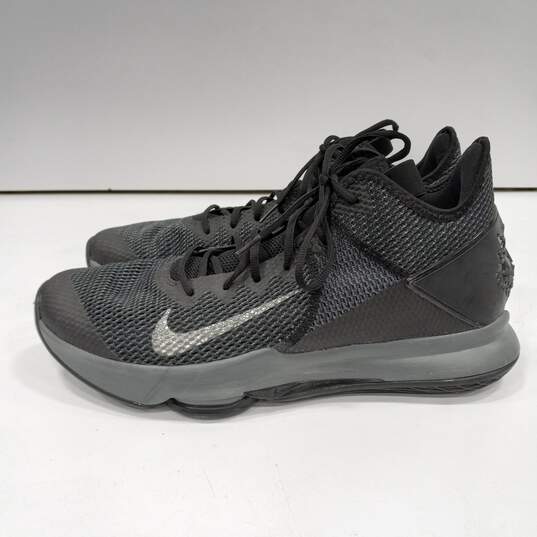 Men's Nike Lebron Witness IV Black Sneakers Size 15 image number 3