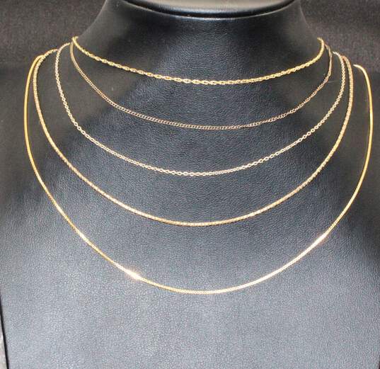 Assortment of 5 Vermeil Necklace Chains - 9.09g image number 3