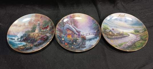 Bundle of 5 Thomas Kinkade Paintings on Dishes image number 6