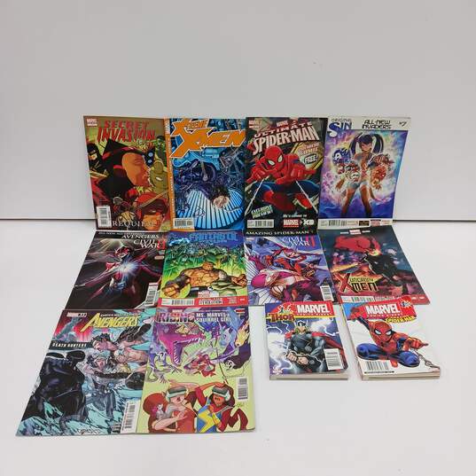 Bundle of 12 Assorted Marvel Comic Book image number 1