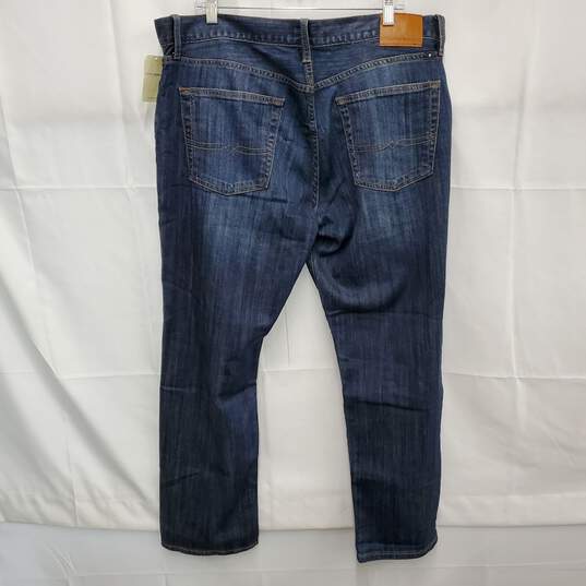 NWT Lucky Brand 221 MN's Original Straight Leg Blue Jeans Size 38 x 30 image number 2