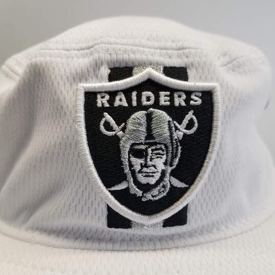 Men's New Era Las Vegas Raiders White Panama Training Hat (NWT) image number 6