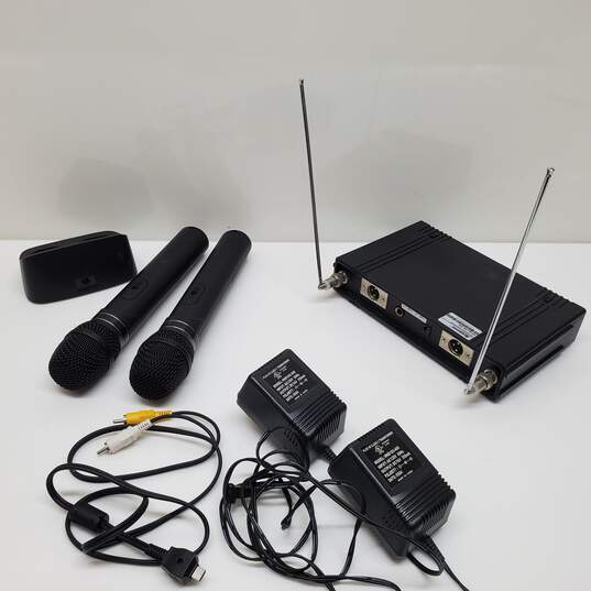 VTG. Acesonic *P/R Untested* WH-968 Dual Wireless Mics W/Transmitter System & Charger image number 2