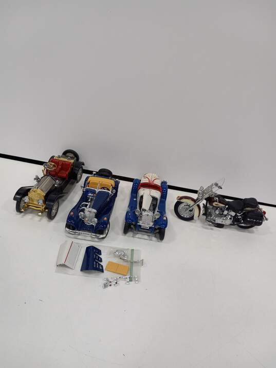 Bundle of 4 Die Cast Vehicles image number 1