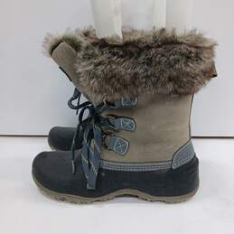 Woman's Khombu Winter Boots Size 8