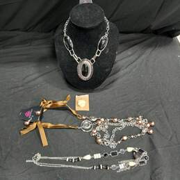 4 pc Neutral Elegant Jewelry Bundle