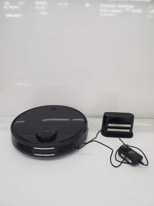 Wyze Robotic Vacuum Used Untested image number 2