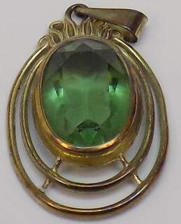 Vintage 8K Gold Green Glass Faceted Unique Oval Pendant 1.8g