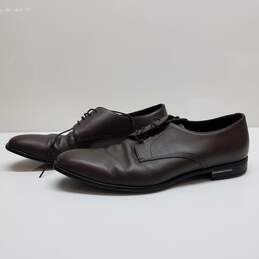 AUTHENTICATED Prada Brown Leather Lace Up Oxfords Size 11 alternative image
