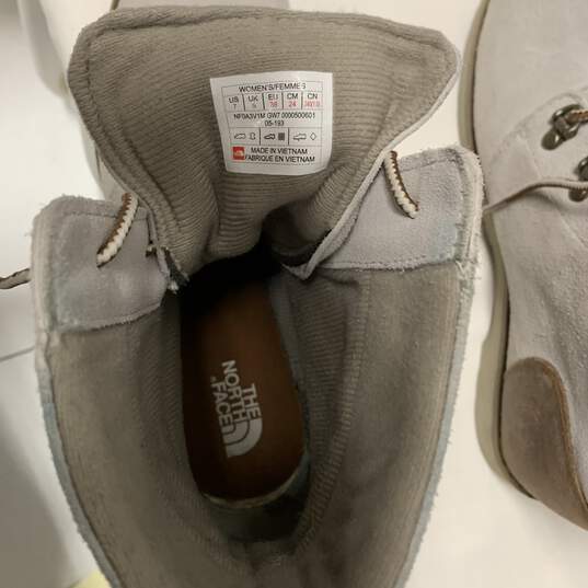 Women's The North Face Light Grey Ankle Boots Size: 7 image number 8