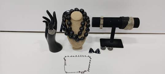 Bundle of Assorted Black Colored Fashion Costume Jewelry image number 1