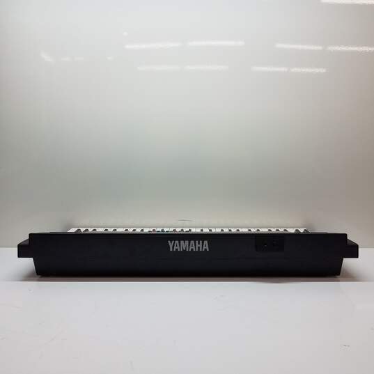 Yamaha Portatone PSR-180 Electronic Keyboard Untested image number 4